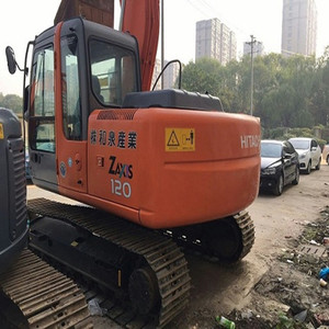 Excavatrice d'occasion KomatsuPC60 de haute qualité à vendre en bon état avec de faibles heures de travail - Product Image 3