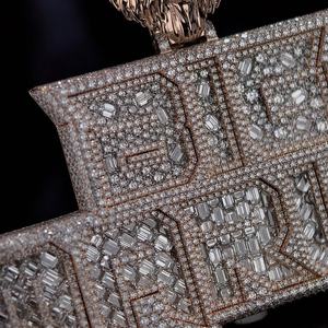 3.5インチカスタムネームペンダントVVS1ラボ成長ダイヤモンド10K固体ローズゴールドエメラルドカットミックスラウンドブリリアントカット - Product Image 2