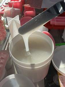 Le caoutchouc <span class=keywords><strong>de</strong></span> silicone RTV-2 <span class=keywords><strong>de</strong></span> qualité alimentaire séché au Zinca pour la fabrication <span class=keywords><strong>de</strong></span> moules - Product Image 4