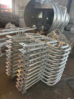 L'usine fournit directement un tuyau galvanisé de main courante de poteau de joint à rotule galvanisé pour la balustrade et la balustrade