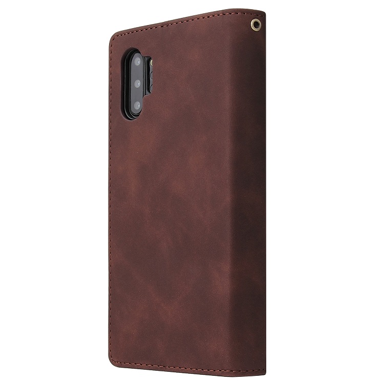 สีน้ำตาล