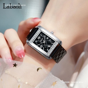 Montre à quartz carrée minimaliste de style rétro avec bracelet en cuir classique - Product Image 6