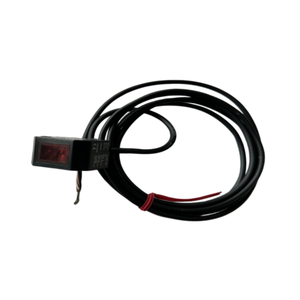 Brand New VP-90 Photoelectric Displacement Sensor for Industrial Automation With One Year Warranty - Product Image 2