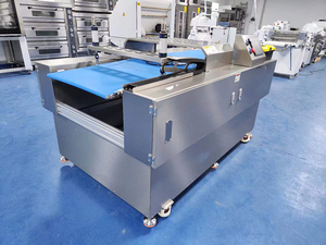 Ligne de production de croissants surgelés à haute capacité Machine de fabrication de croissants Machine automatique de fabrication de croissants au <span class=keywords><strong>beurre</strong></span> - Product Image 3