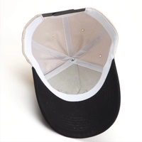 Gorra Snapback Plana de PVC Curvada con Logotipo Personalizado de Lujo OEM, Bordado 'A' a Granel, Bloques de Color, Ajustable, Unisex, Bordada