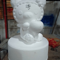 Vente en Gros Belle Résine Animal Sculpture Dessin Animé Résine Snoopy Sculpture Fibre De Verre Chien Statue