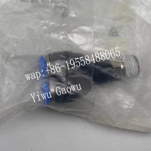 Distribuidor de Aire Original FESTO QSQ-G1/4-4 186221, Rosca Macho G1/4, Conexión Neumática de 4 Puertos Tipo Y Doble de 4 mm - Product Image 3