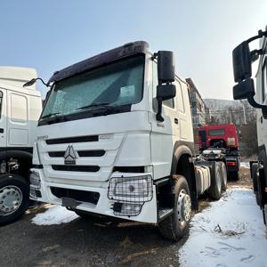 Nouveau tracteur chinois Howo 6x4 8x4 Diesel 10 roues, <span class=keywords><strong>camion</strong></span> tracteur lourd Sinotruk - Product Image 3