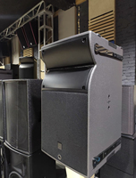 Haut-parleurs de ligne acoustique passive Roland Crown R-A15F 2 voies 15 pouces à succès, protection IP55, 144 dB SPL max pour remplissage latéral