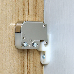 Cierre de Puerta con Botón de Presión, Mini Gancho de Hierro, Dispositivo de Rebote, Cerradura para Puerta de Armario, Diseño Minimalista, Fácil Instalación - Product Image 2