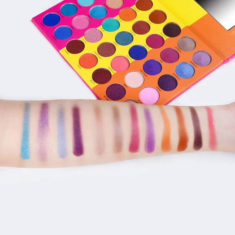 nude makeup palette