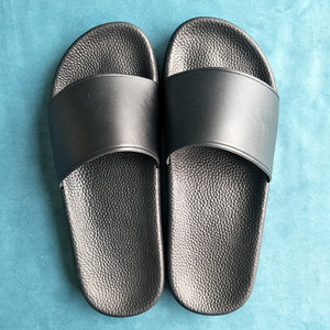 Sandalo con Logo personalizzato - Product Image 1