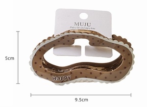 Pinza para el pelo Sweet Cloud de plástico PVC con diseño de lunares y encaje para mujer, ideal para uso diario. - Product Image 2
