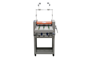 Heating A3 <span class=keywords><strong>A4</strong></span> Pemanas Minyak Mesin Laminating Otomatis Kontrol Suhu Mesin Sekolah Kantor Penggunaan Rumah - Product Image 2