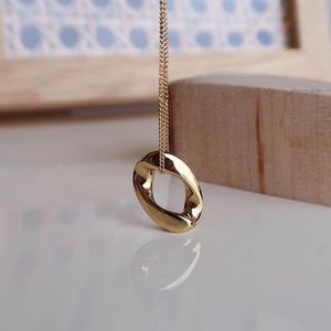 สร้อยคอจี้แฟชั่นสแตนเลสสตีลชุบทอง 18K PVD ไม่ลอกแบบใหม่ปี 2025 ขายส่ง - Product Image 2