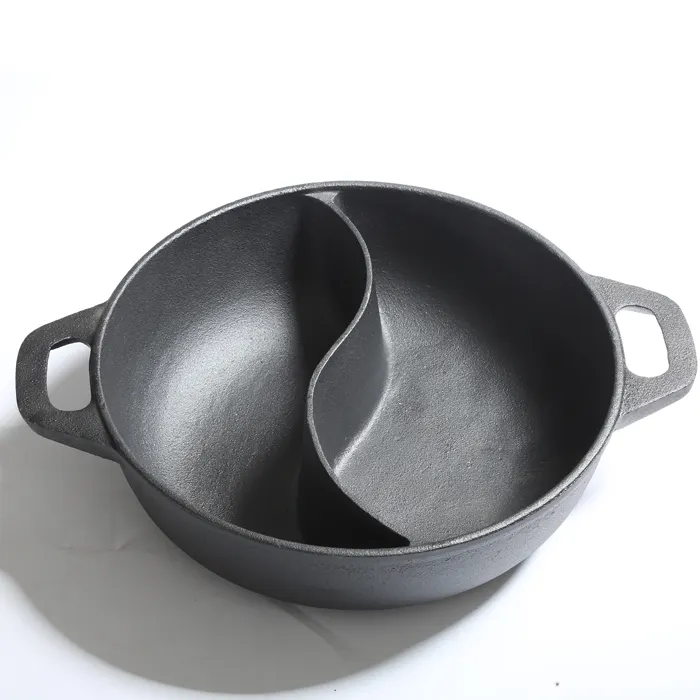 Good Selling High Quality Two Ears Cast Iron Chinese Hot Pot Round Separation Soup Pot