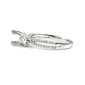 Bague de fiançailles semi-montée classique en or blanc 18 carats avec diamants pour femme, idéale pour les mariages et l'usage quotidien – Expédition directe depuis Hong Kong - Product Image 2