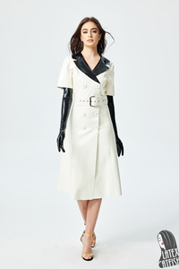 LatexCatfish Combinaison en <span class=keywords><strong>latex</strong></span> pour <span class=keywords><strong>femme</strong></span>, coupe ajustée, à double boutonnage, avec ceinture - Product Image 2