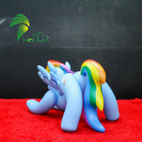 Jouet de cheval gonflable personnalisé Hongyi, jouet de dessin animé en PVC, cheval arc-en-ciel