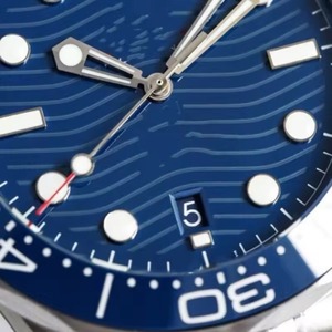 นาฬิกาดำน้ำสุดหรูสำหรับผู้ชาย รุ่น Top VSF New Seamasteres <span class=keywords><strong>300</strong></span> 8800 ระบบอัตโนมัติเต็มรูปแบบ กระจกแซฟไฟร์คริสตัล - Product Image 3