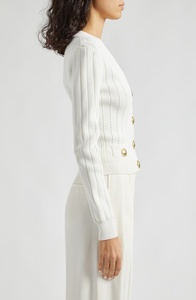 Cardigan tricoté de luxe personnalisé OEM ODM, mode féminine, tricots pour femmes, <span class=keywords><strong>pull</strong></span> à épaulettes, cardigans en tricot à boutons dorés pour femmes - Product Image 4