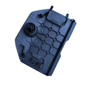 Adecuado para Peugeot 4008, Citroen <span class=keywords><strong>C5</strong></span> <span class=keywords><strong>Aircross</strong></span>, Peugeot 5008, herramienta para <span class=keywords><strong>maletero</strong></span>, cubierta triangular de advertencia para <span class=keywords><strong>maletero</strong></span> YL00569980 - Product Image 5