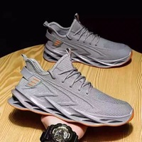 Baskets de course pour hommes, best-seller, luxe, rétro, design, nouvelle collection, respirantes, en mesh, à lacets, légères et confortables pour le sport quotidien