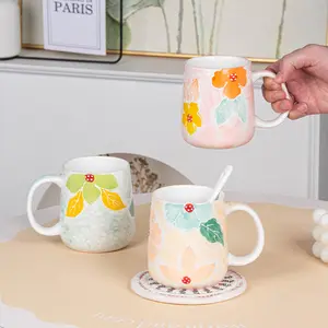 Wholesale 2024 New Creative Flower Embossed Ceramic Coffee Mugs Custom Logo Large Hand Painted Porcelain Milk Cup Tea Mugs