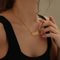 Collar con nombre personalizado de acero inoxidable, con letras en bloque de corte de diamante esmerilado, cadena de eslabones gruesos, joyería al por mayor