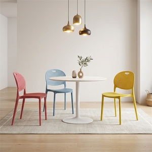 Sillas Nórdicas de Plástico, Taburetes de <span class=keywords><strong>Alta</strong></span> Gama, Sillas Apilables para Adultos, Sillas de Comedor Domésticas de PP Reforzadas y Sencillas - Product Image 4