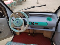 BAIMA Global Export Quadricycle Électrique 2 Portes 4 Places, Véhicule Électrique à Basse Vitesse, Éclairage de Toit LED, Ventilateur de Toit, Moteur 1000W, Autonomie 100km