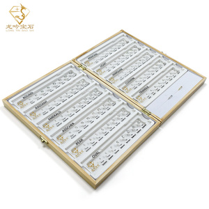 Profession elle Diamant Karat Größen tabelle 7A CZ Steine Diamant Karat Gewichts tabelle Plastik karte Schmuck Messwerk zeug - Product Image 1