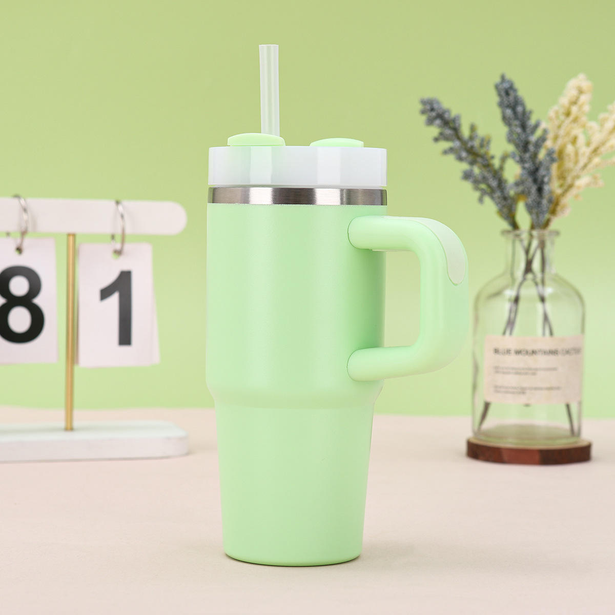 สีเขียว