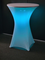 Table de cocktail LED moderne en acrylique, table de bar lumineuse pour la maison, le bureau, l'hôtel, le salon, les événements en plein air, la décoration de fête