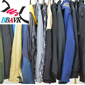 Chaquetas de Hombre de Segunda Mano de Alta Calidad, Transpirables, Cálidas y Elegantes para Otoño, Venta al Por Mayor en Condición Limpia - Product Image 4