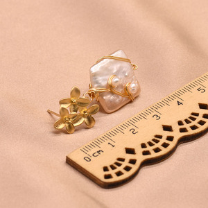 Boucles <span class=keywords><strong>d</strong></span>'oreilles pendantes à motif floral, perles baroques carrées naturelles, pour femmes, bijoux fins, vente en gros, boucles <span class=keywords><strong>d</strong></span>'oreilles en vrac - Product Image 6