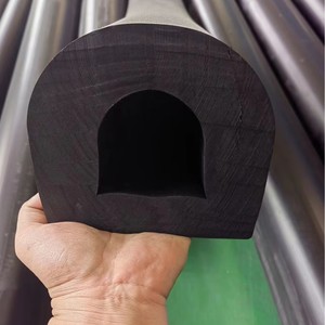 Pare-battages extrudés creux en caoutchouc EPDM pour bateaux, avec service de découpe pour <span class=keywords><strong>pontons</strong></span> et quais flottants - Product Image 1