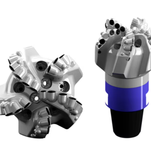 Foret PDC haute résistance, efficacité accrue, structure multi-lames, outil de forage efficace - Product Image 1