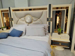 किंग आकार के बेडरूम सेट सुंदर सफेद दर्पण वाले हल्के बेडरूम फर्नीचर सेट - Product Image 2