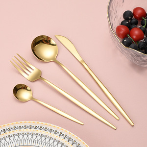 ชุดช้อนส้อมสแตนเลสสตีลเคลือบทองโปรตุเกสแบบบาง ขัดเงาเหมือนกระจก พร้อมช้อนขนมหวาน ช้อนซุป จัดส่งโดยตรงจาก Junzhan - Product Image 4