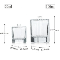 Flacon de parfum carré en verre transparent de luxe, 30ml, 50ml, 100ml, vide, avec pulvérisateur à sertir et couvercle rond en bois lourd, vente en gros