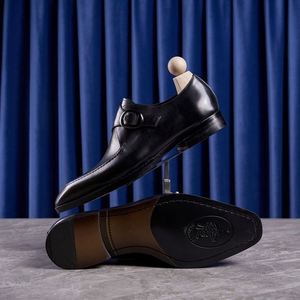 Mocassins à lacets pour hommes de style britannique, décontractés et élégants, en cuir brillant, à bout carré, respirants, légers et antidérapants - Product Image 4