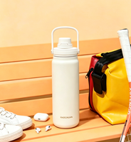 Bouteille isotherme sport en acier inoxydable 25oz, la plus vendue, avec poignée et couvercles à paille, sans BPA, couleur et logo personnalisables