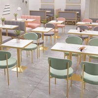 Ensemble de canapés de restaurant en fer moderne de luxe léger, tables et chaises de bar d'hôtel, mobilier commercial durable et écologique