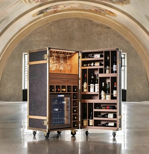 Italian Retro <b>Vintage</b> Rolling Luggage Design Premium Home Display & Storage for Luxury Villa High-end Designer Wine <b>Cabinet</b> Q Q - Product Image 6