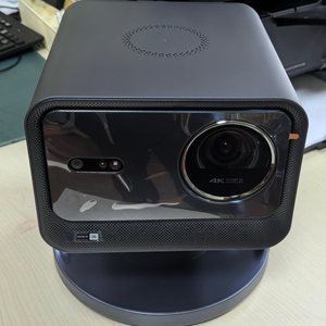 NUEVO Proyector Láser Inteligente Mini <span class=keywords><strong>C2</strong></span> Pro 2600 lm 4K, Láser Triple DLP Portátil 4k UHD, Proyector Láser Tricolor C2S <span class=keywords><strong>C2</strong></span> Ultra - Product Image 1