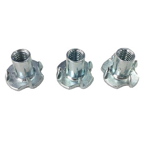 <span class=keywords><strong>น็อต</strong></span>ตัวที T-NUT ระดับสูงพร้อมกรงเล็บ4แฉกสร้างเธรดเครื่องจักรภายในในไม้ M3M4M5M6M8M12เฟอร์นิเจอร์สกรูสี่ขากรรไกร - Product Image 1