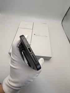 Xiao/<span class=keywords><strong>mi</strong></span> 17 Pro <span class=keywords><strong>Max</strong></span> 5G US 2608*1200 AMOLED 120Hz Qualcomm Snapdragon 8 Elite Gen 5 7500mAh 100W 50W Inalámbrico NFC Segunda Mano - Product Image 3