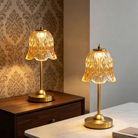 Vintage Luxus Wiederaufladbare Glas-Tischlampe Kabellose Batteriebetriebene Touch-Control LED-Schreibtischlampe für Schlafzimmer Restaurant Hotel