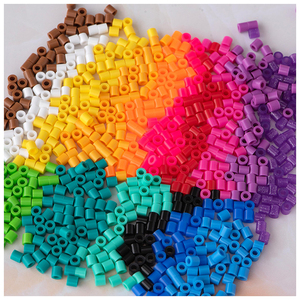 Kit de perles Hama à fusionner DIY, kit de perles éducatives pour projets artistiques DIY, cadeaux de vacances pour enfants et adultes - Product Image 1